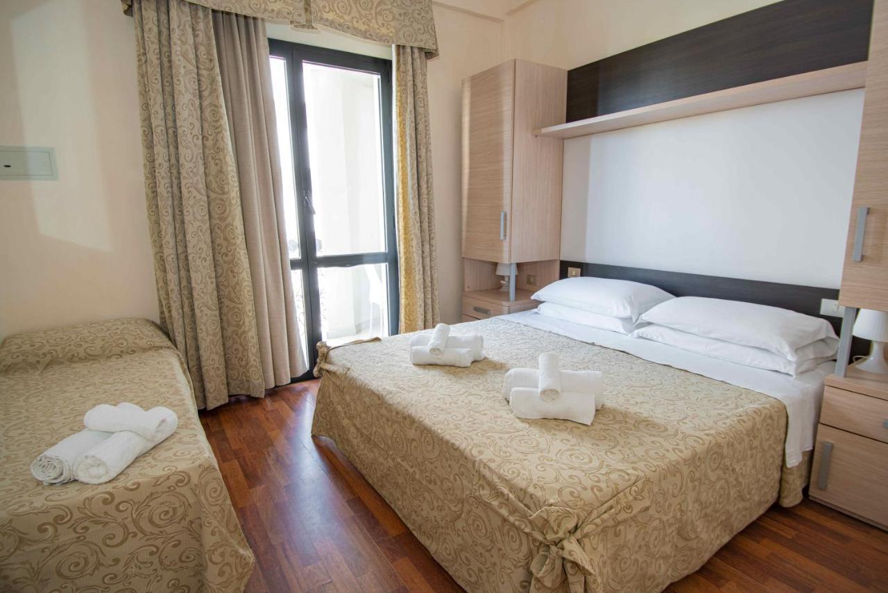 מילאנו מריטימה Hotel Baby B&B מראה חיצוני תמונה