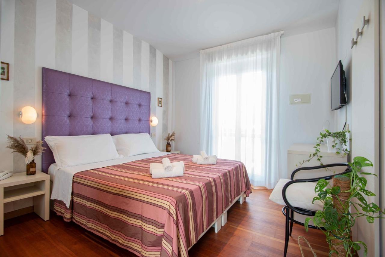 מילאנו מריטימה Hotel Baby B&B מראה חיצוני תמונה
