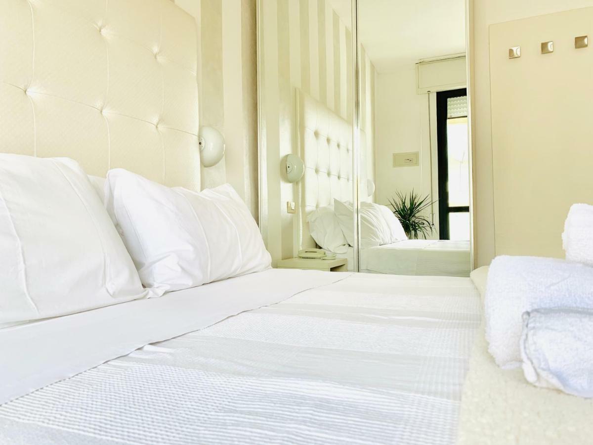 מילאנו מריטימה Hotel Baby B&B מראה חיצוני תמונה