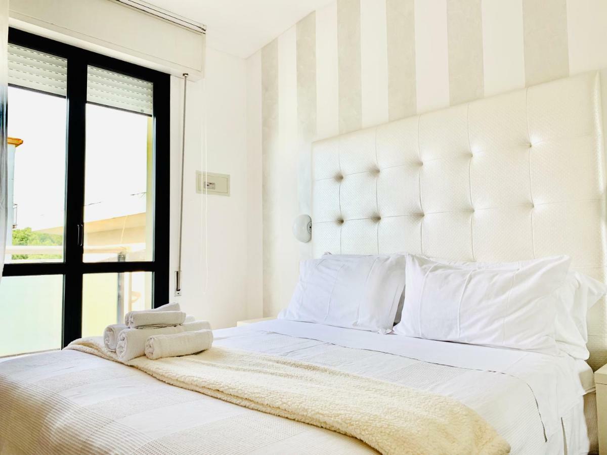 מילאנו מריטימה Hotel Baby B&B מראה חיצוני תמונה