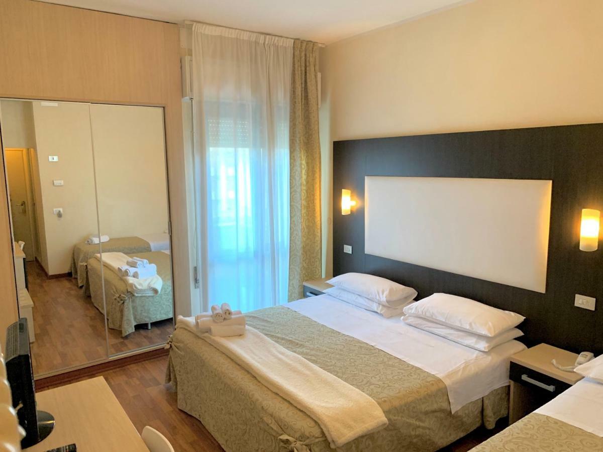 מילאנו מריטימה Hotel Baby B&B מראה חיצוני תמונה